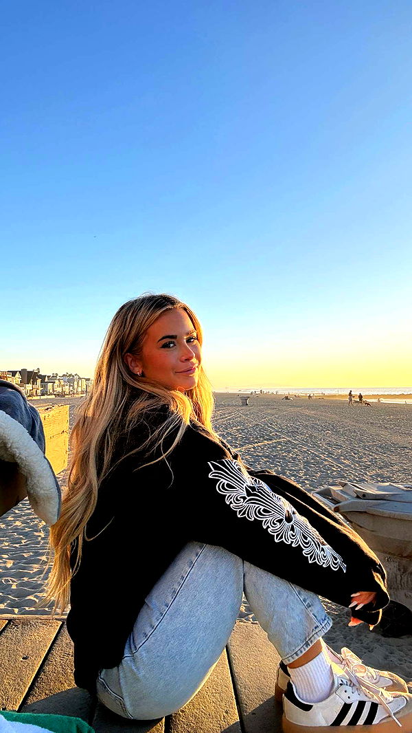 emilyelizabbeth image ~ Altpins