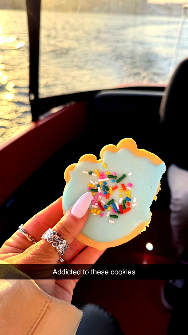 emilyelizabbeth image ~ Altpins