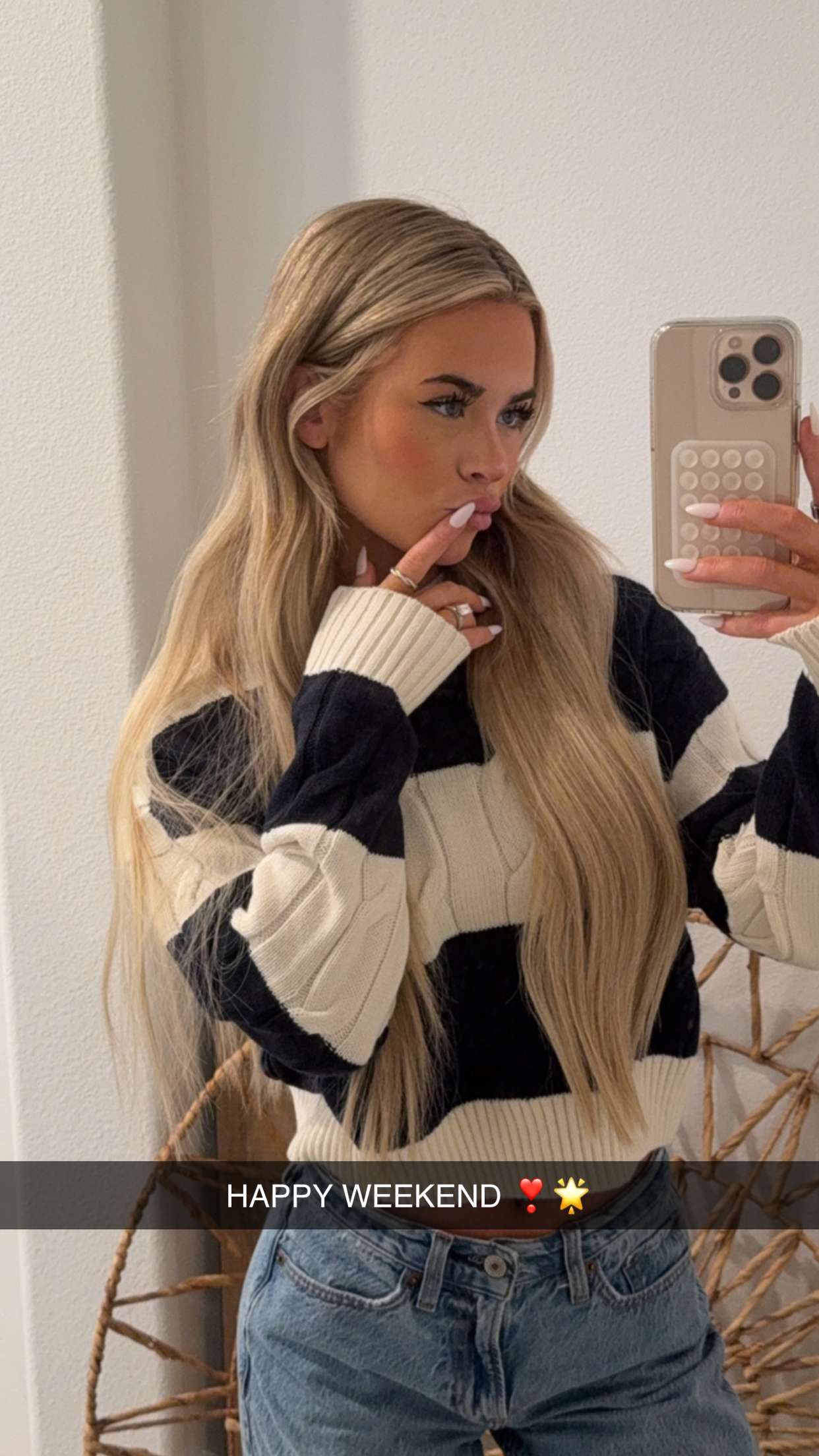 emilyelizabbeth snapchat image archive image