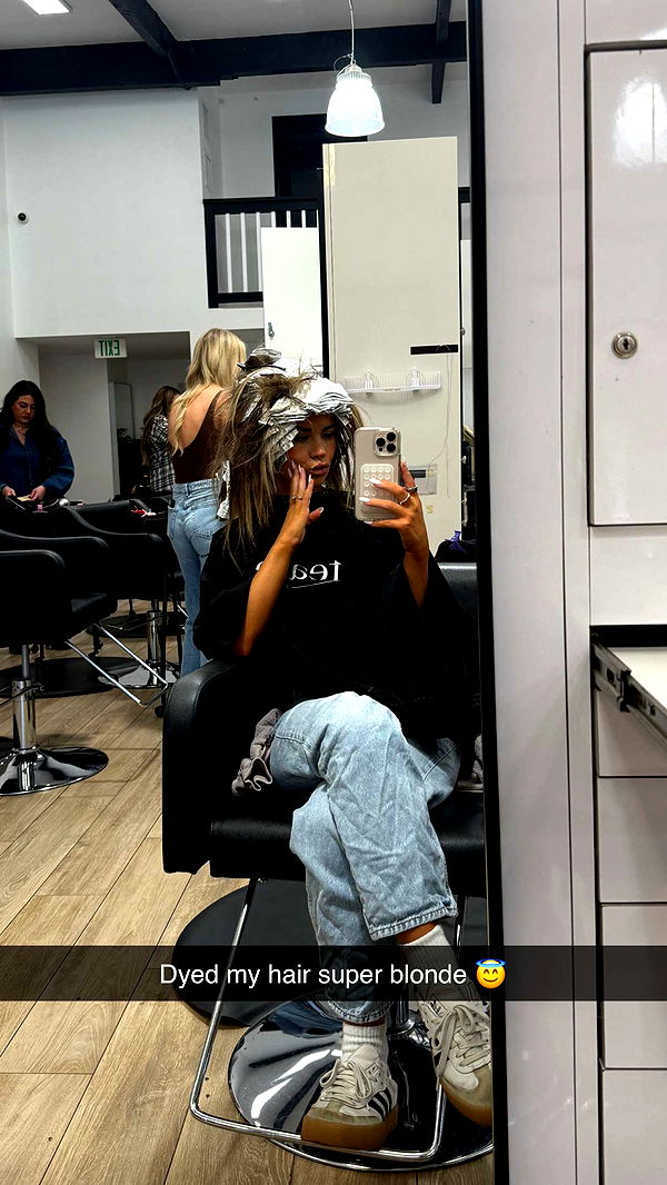 emilyelizabbeth image ~ Altpins