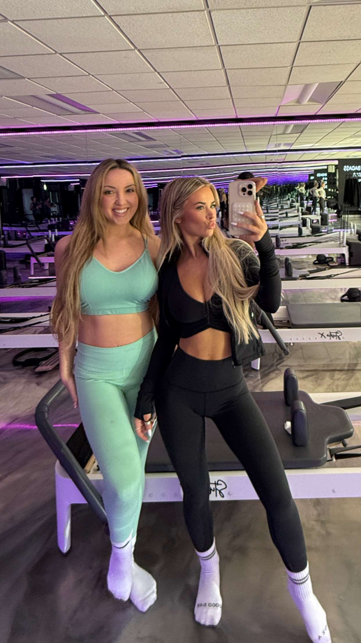 emilyelizabbeth snapchat image archive image