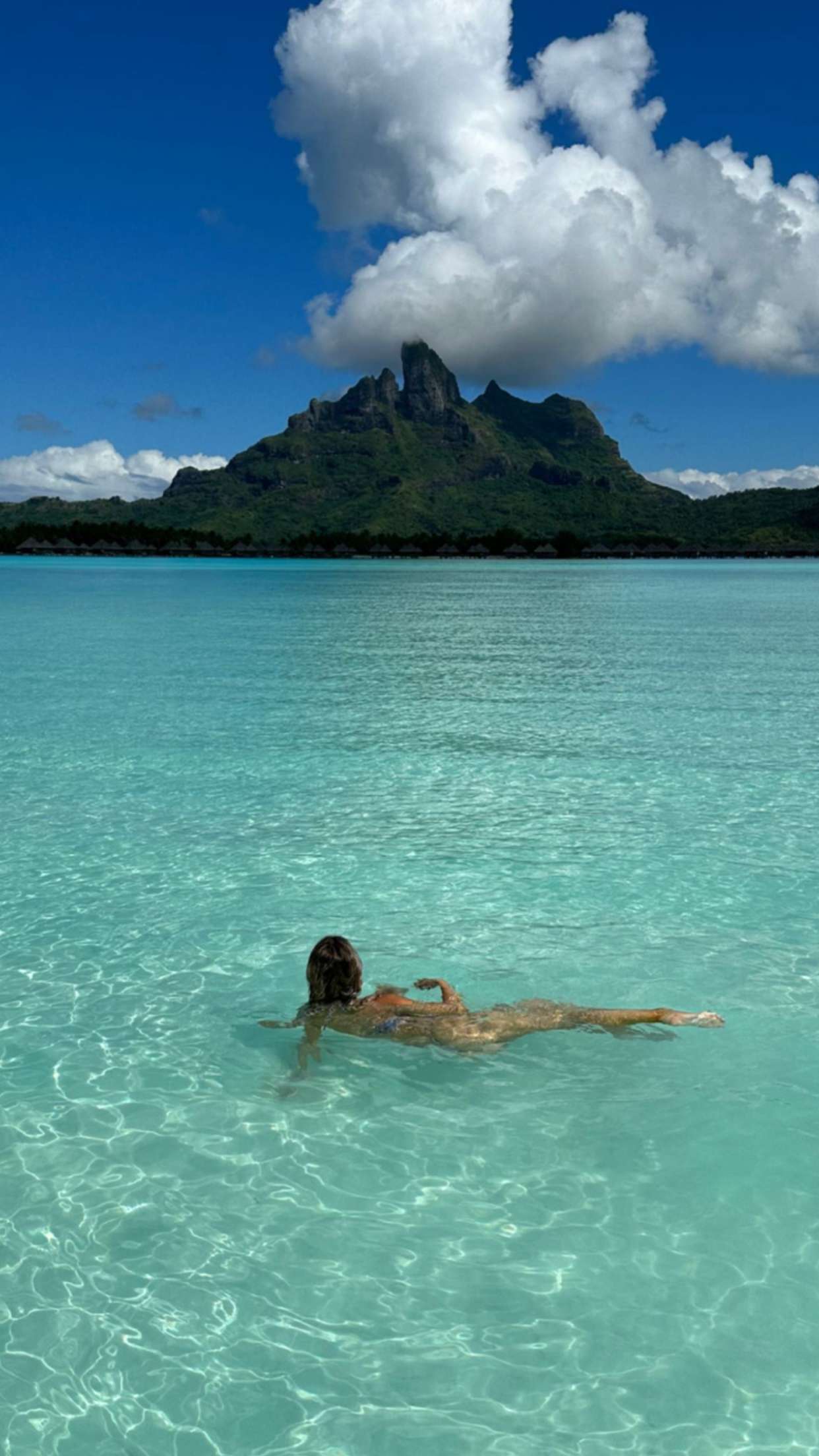 emilyelizabbeth snapchat image archive image