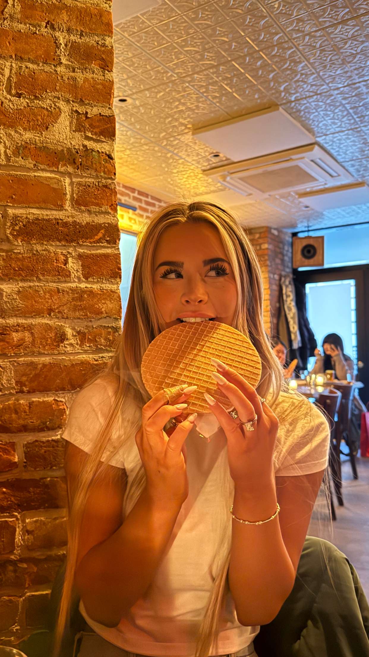 emilyelizabbeth snapchat image archive image