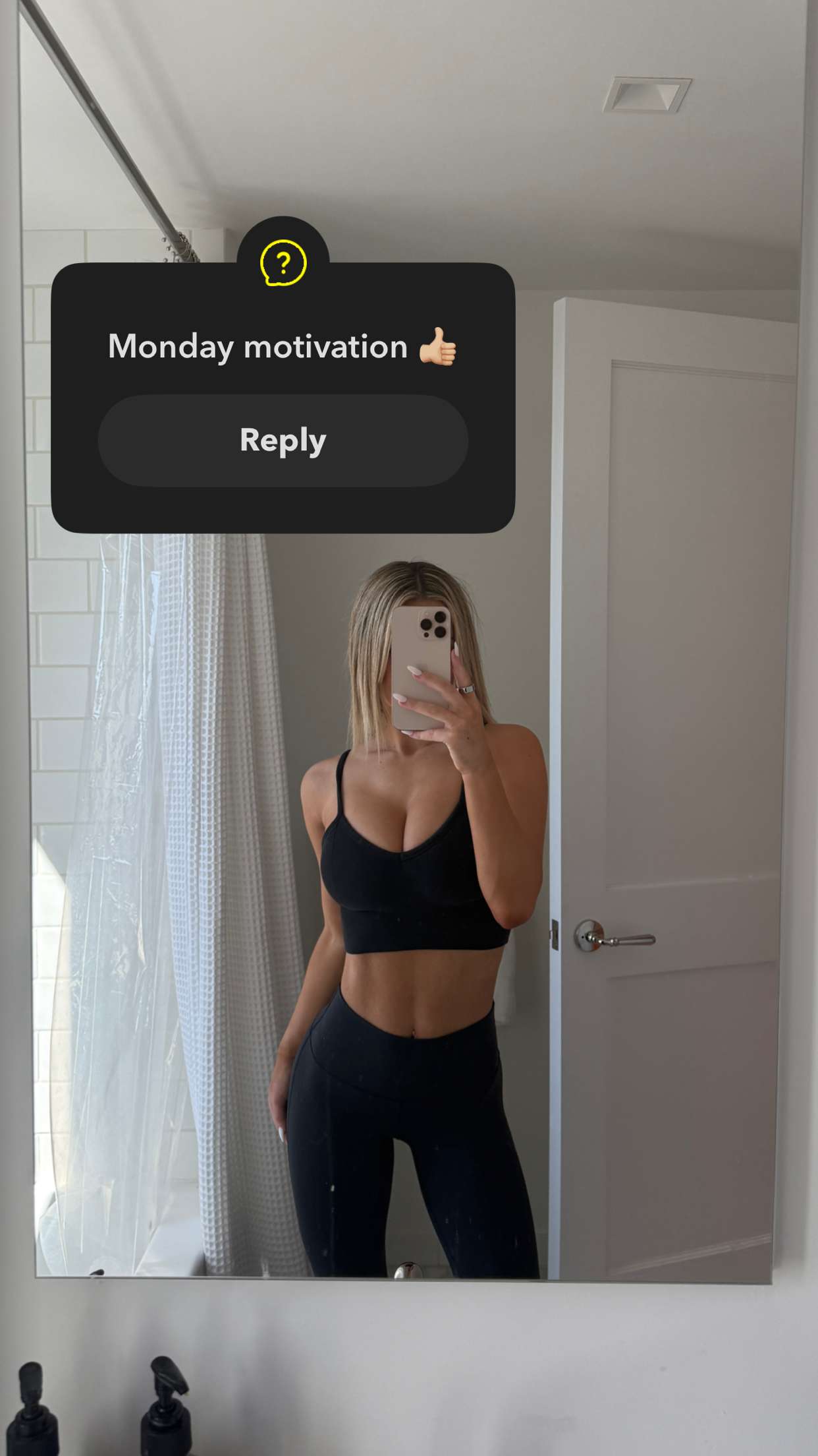 emilyelizabbeth snapchat image archive image