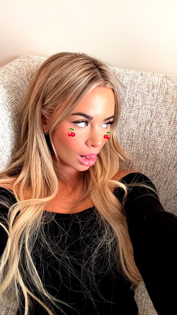 emilyelizabbeth image ~ Altpins