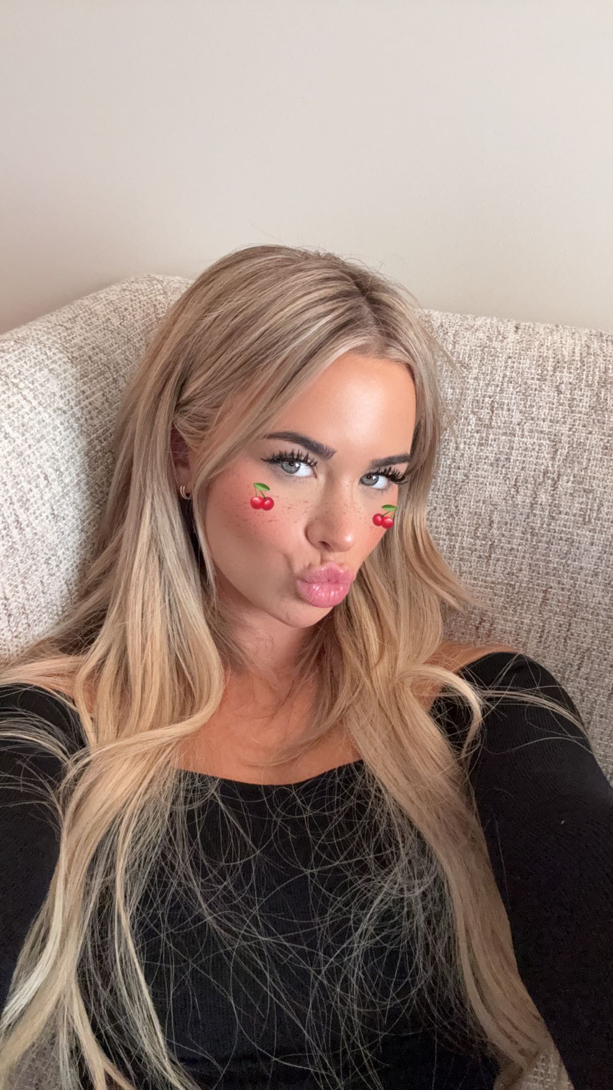 emilyelizabbeth snapchat image archive image