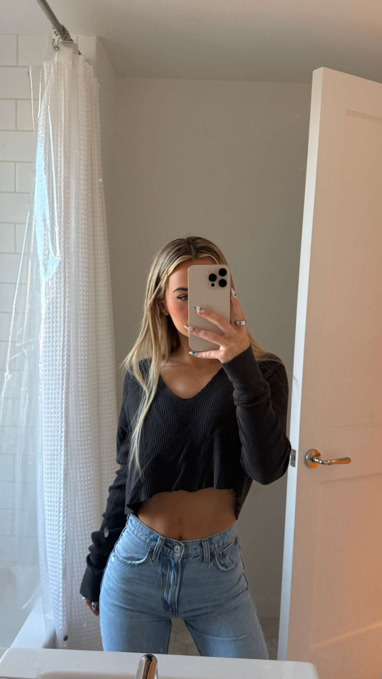 emilyelizabbeth snapchat image archive image