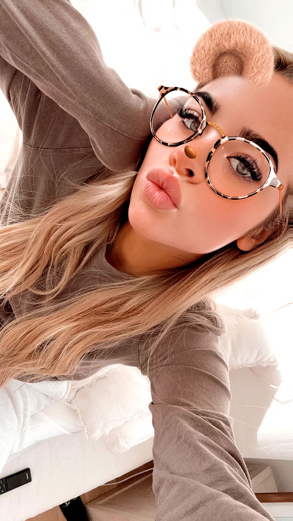 emilyelizabbeth image ~ Altpins