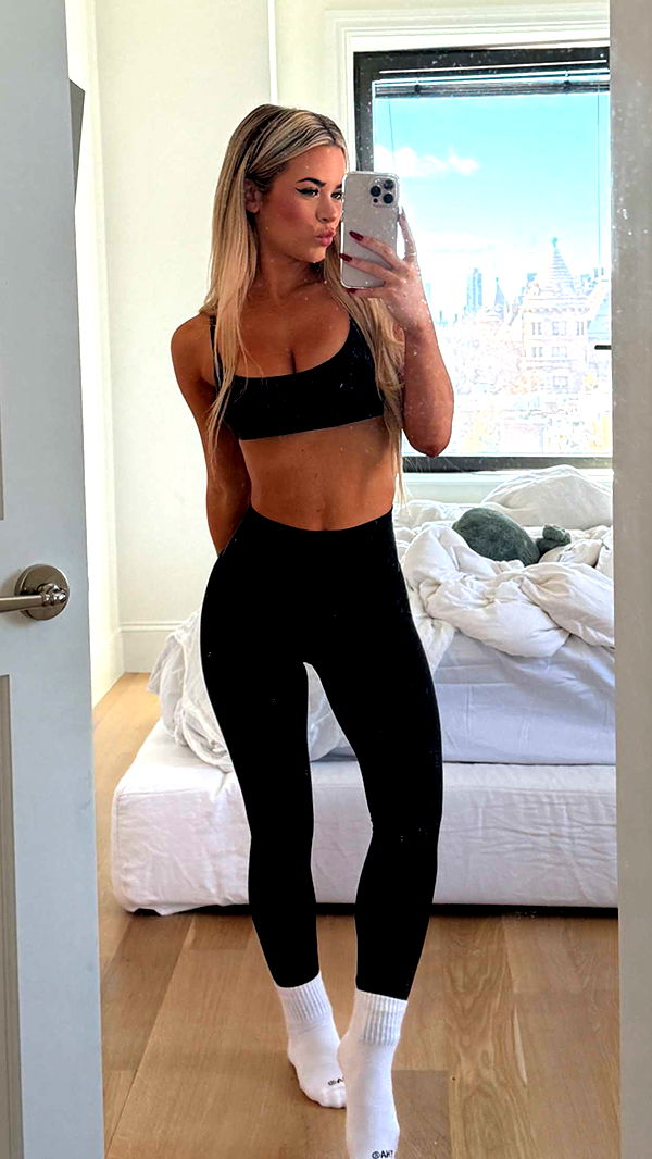 emilyelizabbeth image ~ Altpins