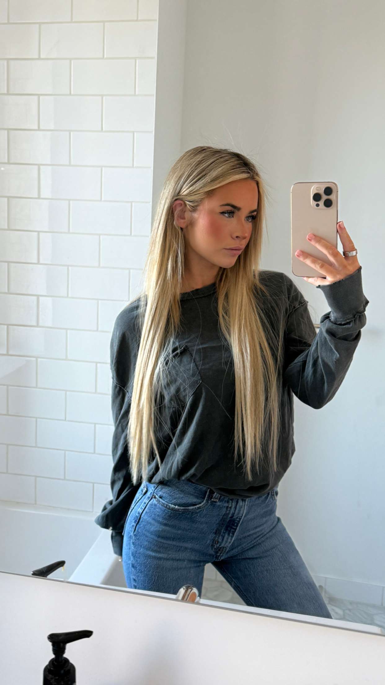 emilyelizabbeth snapchat image archive image