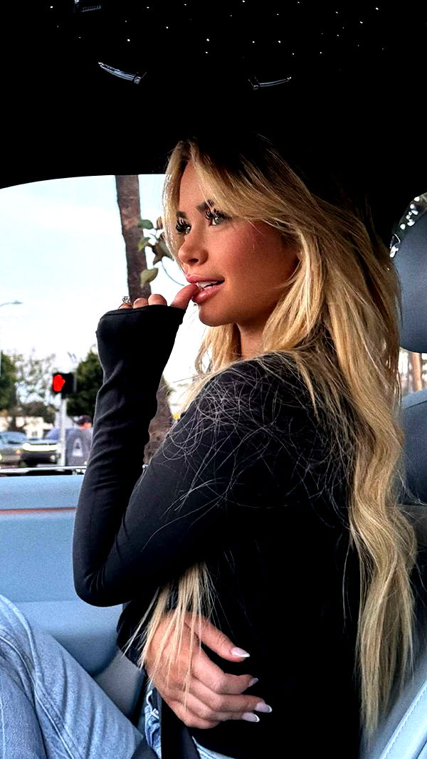 emilyelizabbeth image ~ Altpins