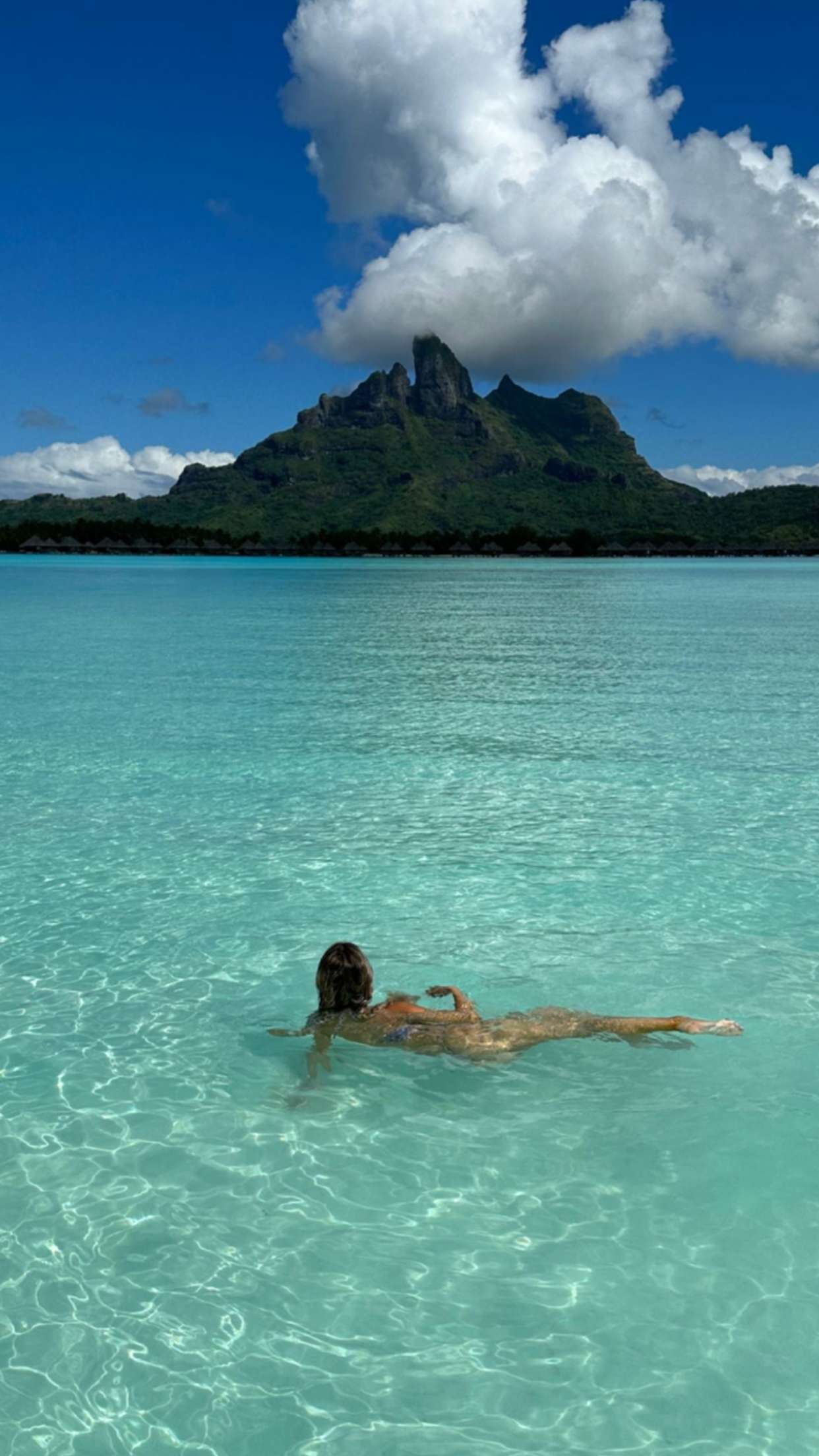 emilyelizabbeth snapchat image archive image