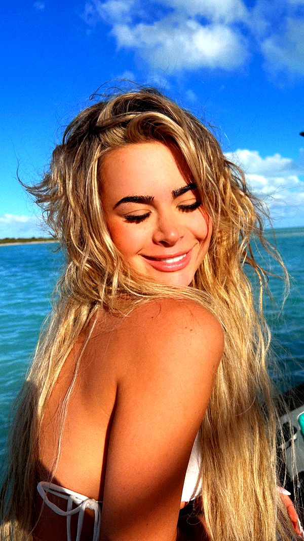 emilyelizabbeth image ~ Altpins