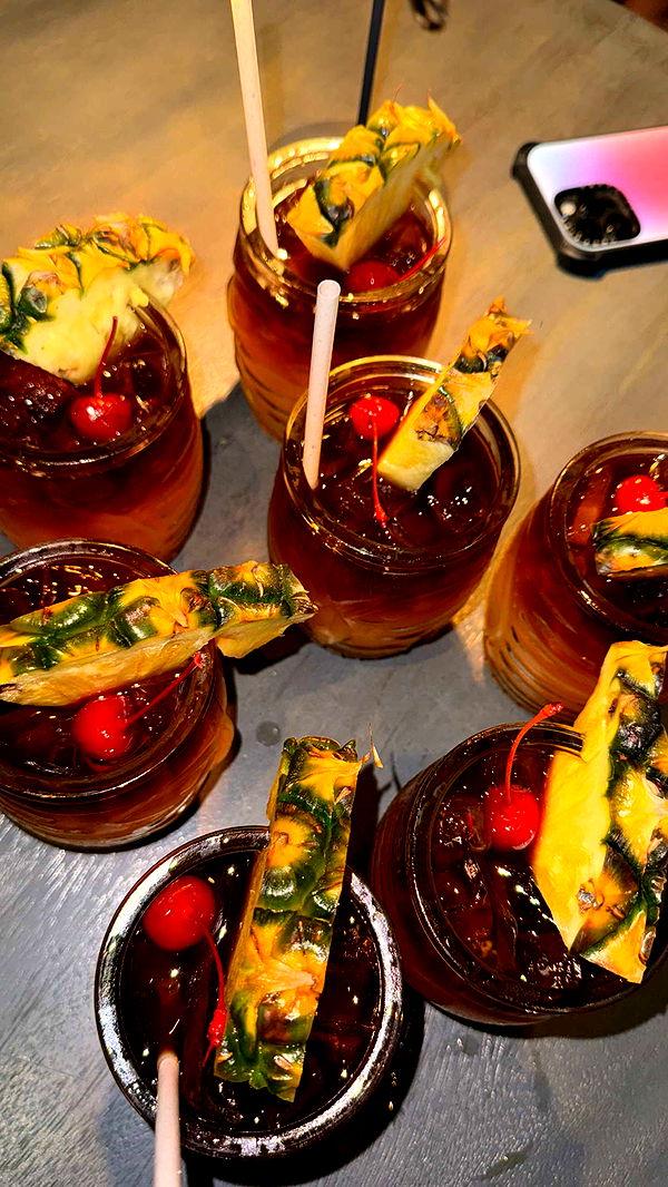 emilyelizabbeth image ~ Altpins