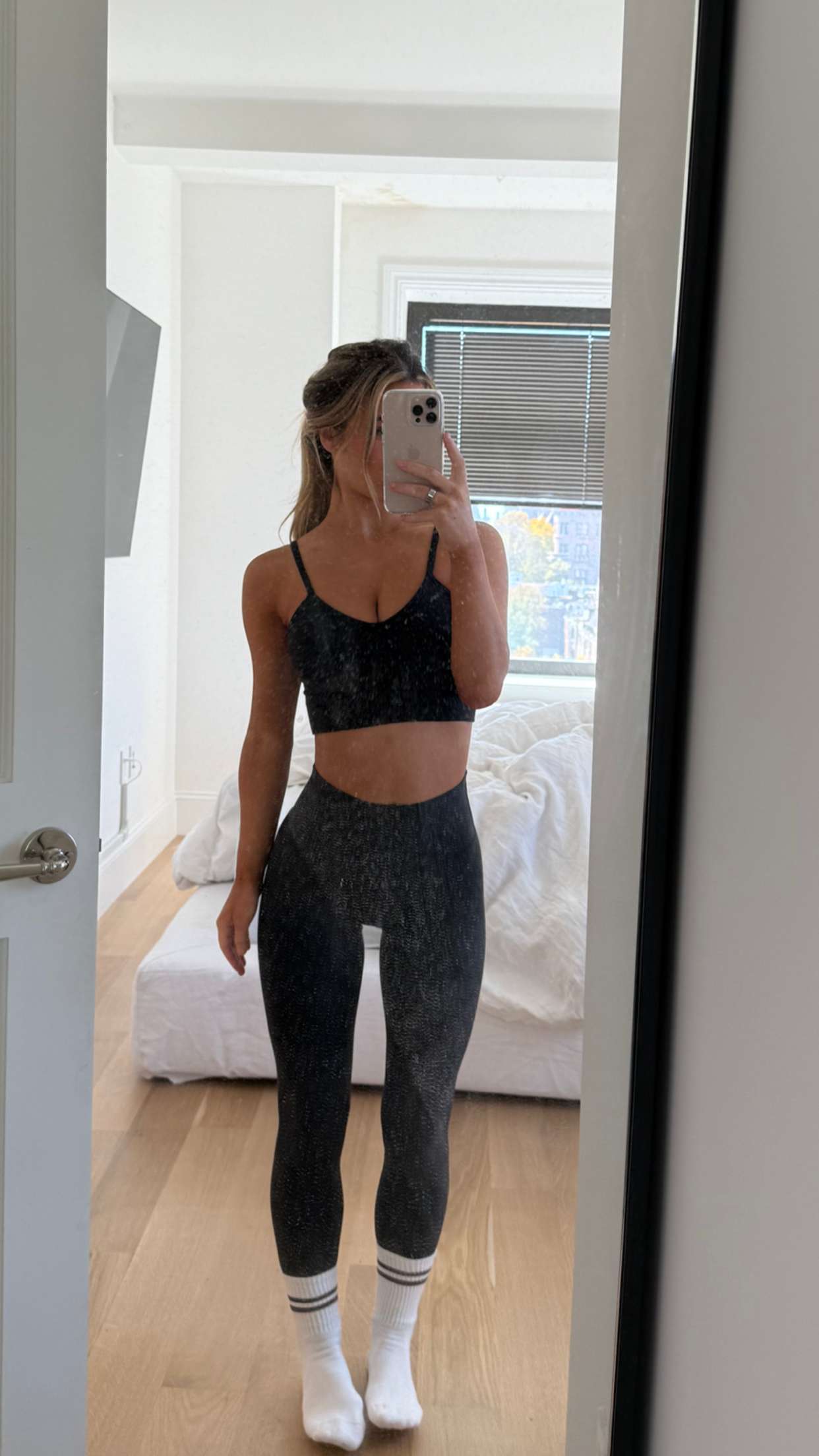 emilyelizabbeth snapchat image archive image