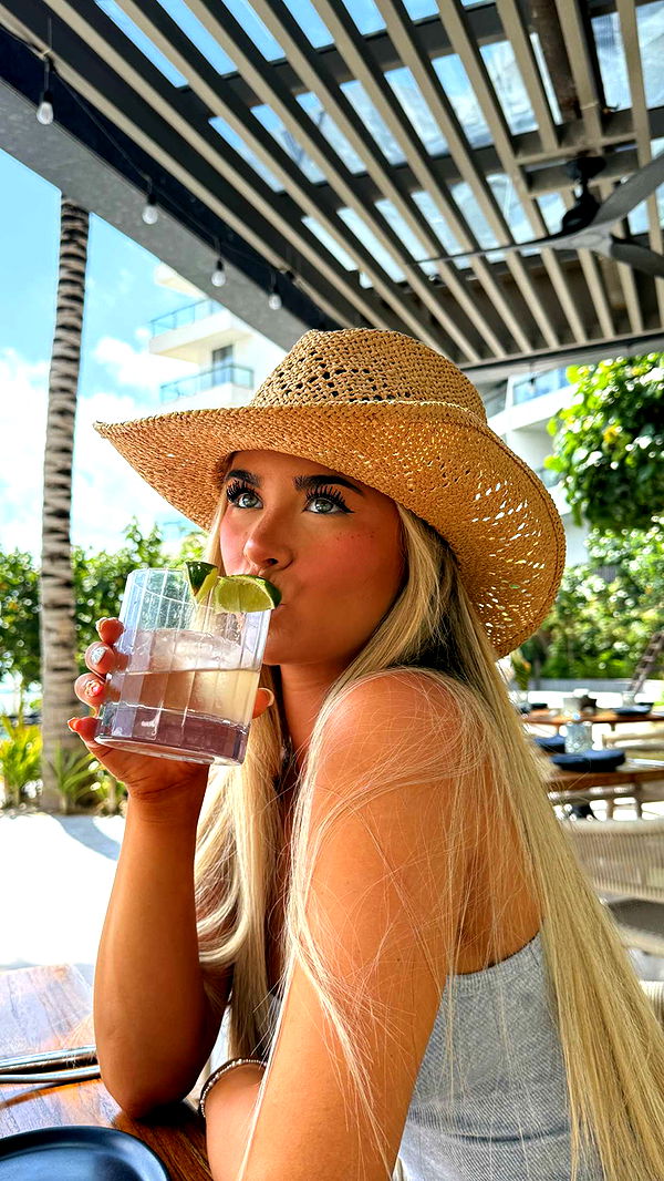 emilyelizabbeth image ~ Altpins