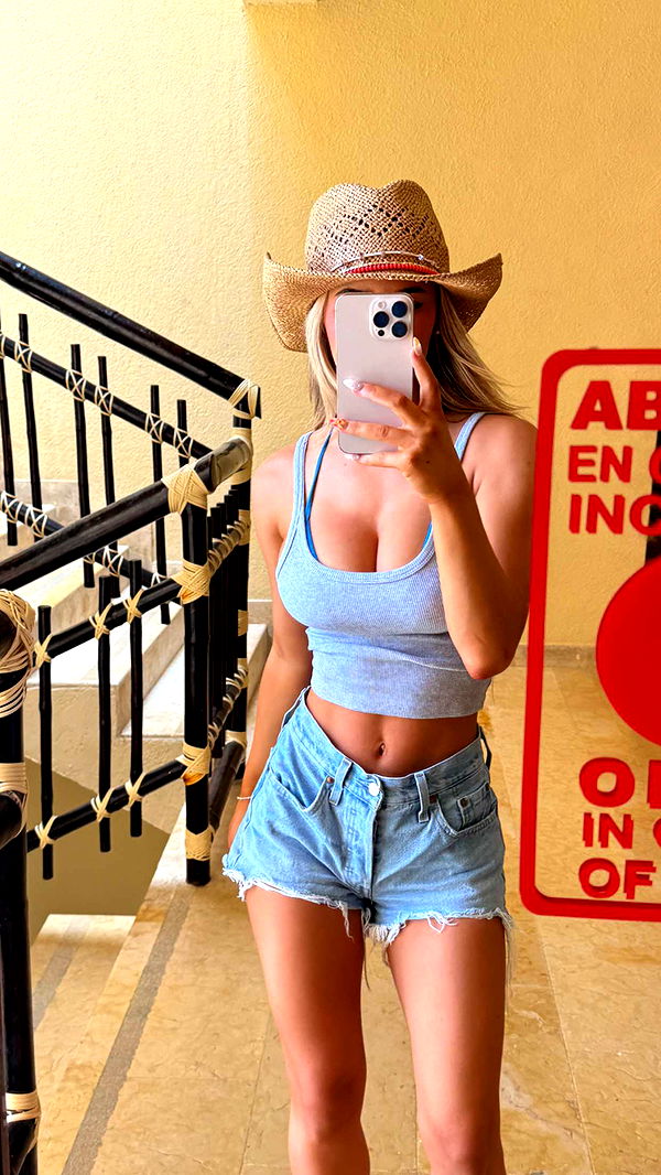 emilyelizabbeth image ~ Altpins