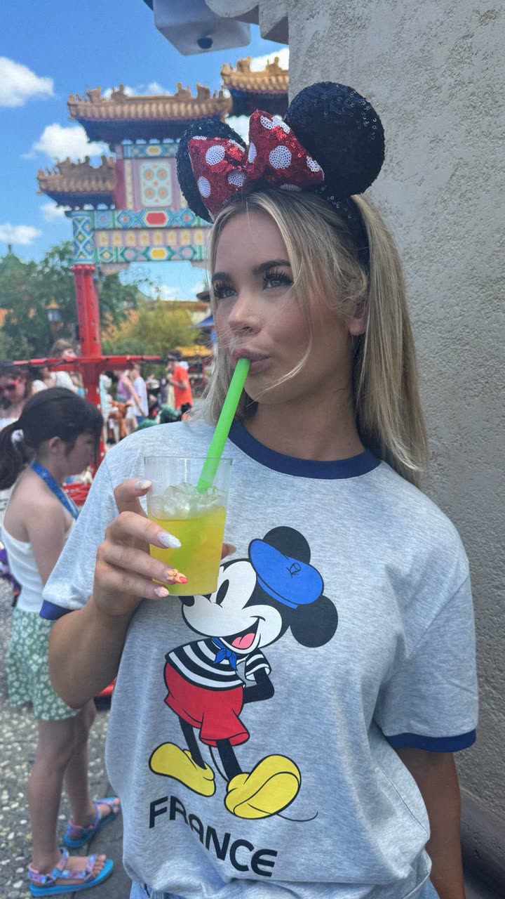 emilyelizabbeth snapchat image archive image