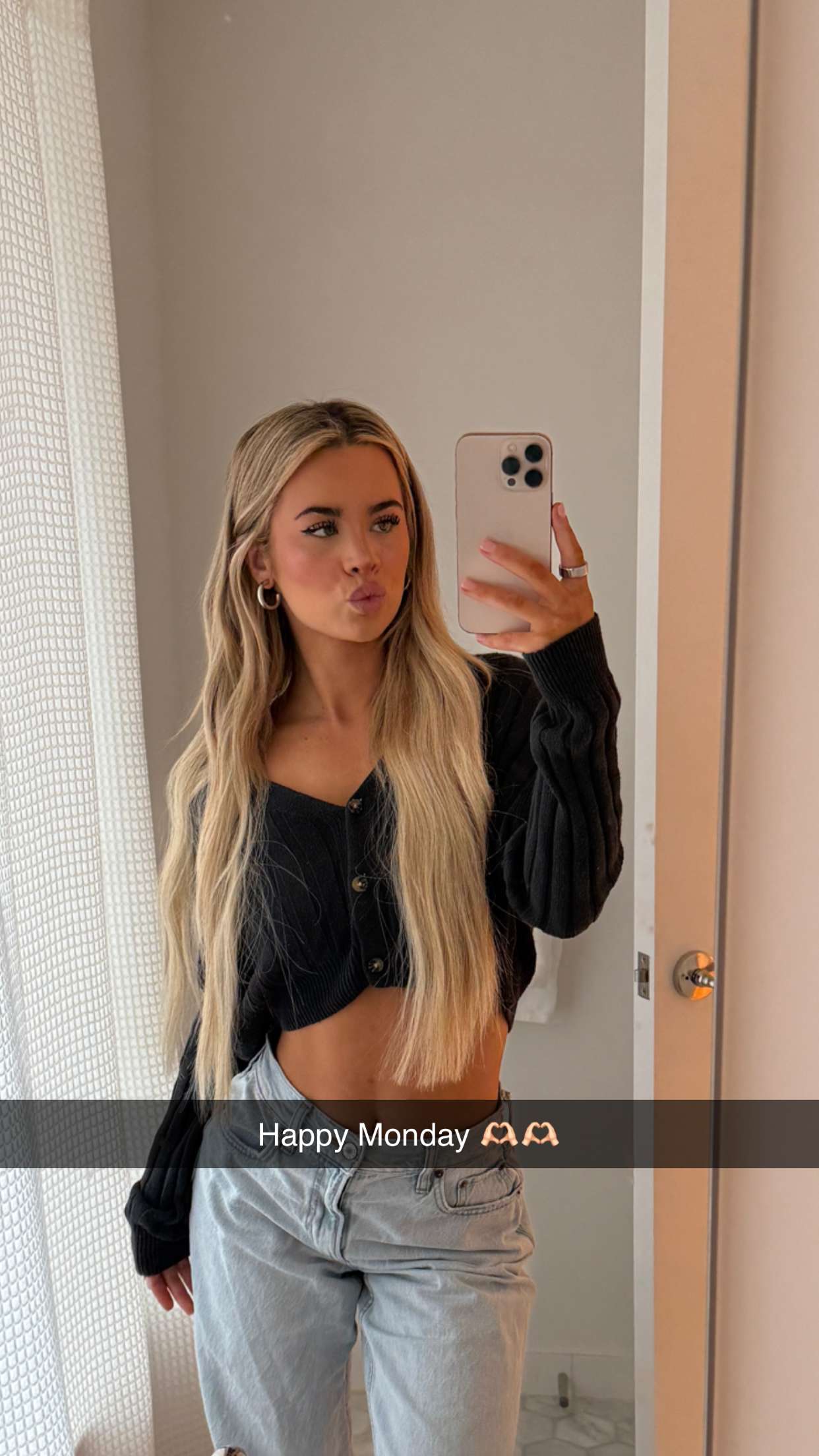 emilyelizabbeth snapchat image archive image