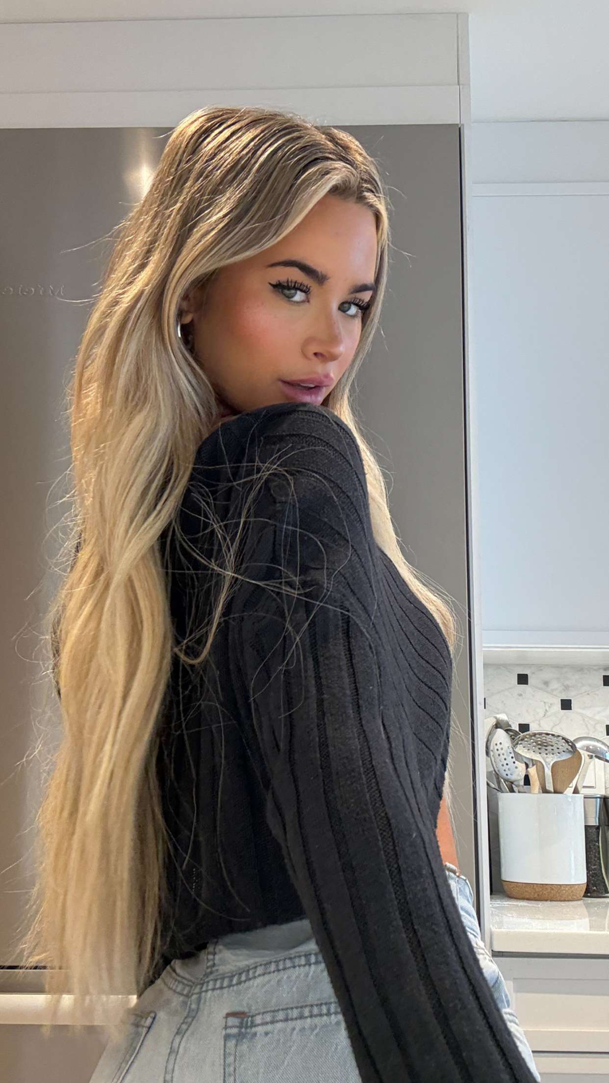 emilyelizabbeth snapchat image archive image