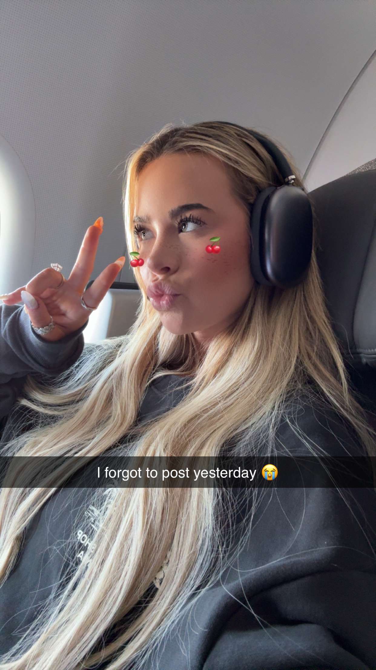 emilyelizabbeth snapchat image archive image