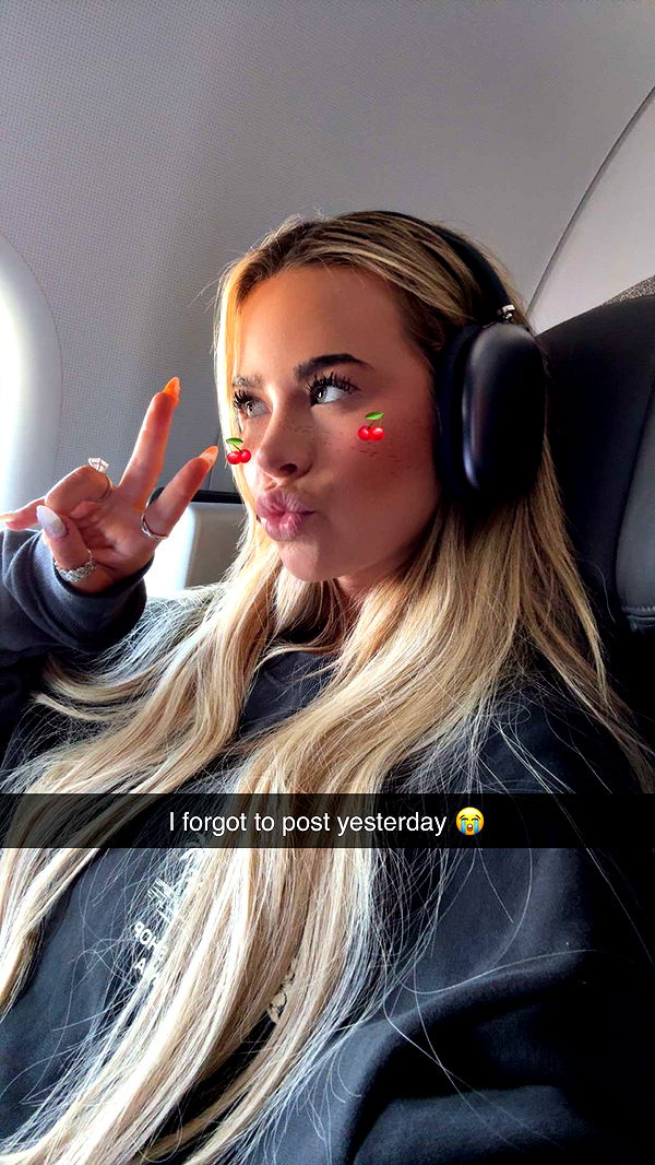 emilyelizabbeth image ~ Altpins