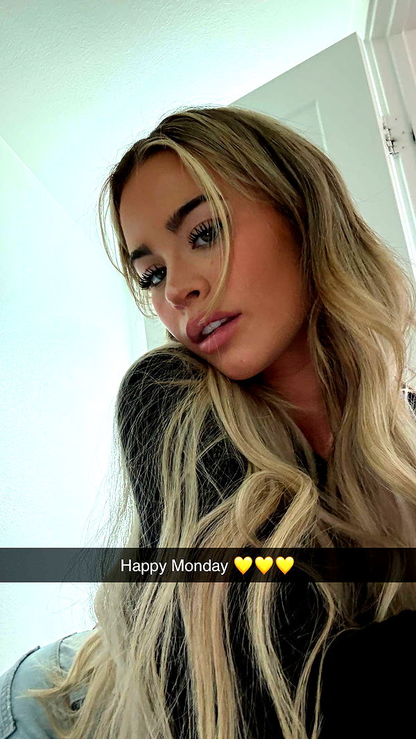 emilyelizabbeth image ~ Altpins