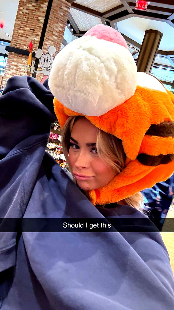 emilyelizabbeth image ~ Altpins