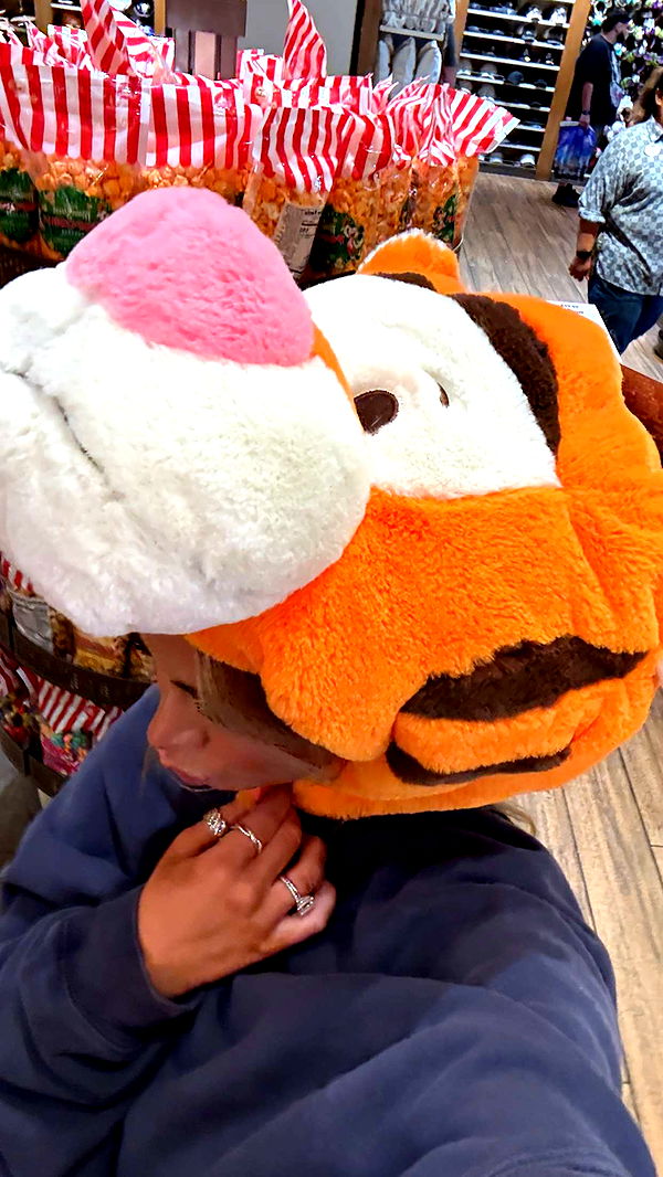 emilyelizabbeth image ~ Altpins