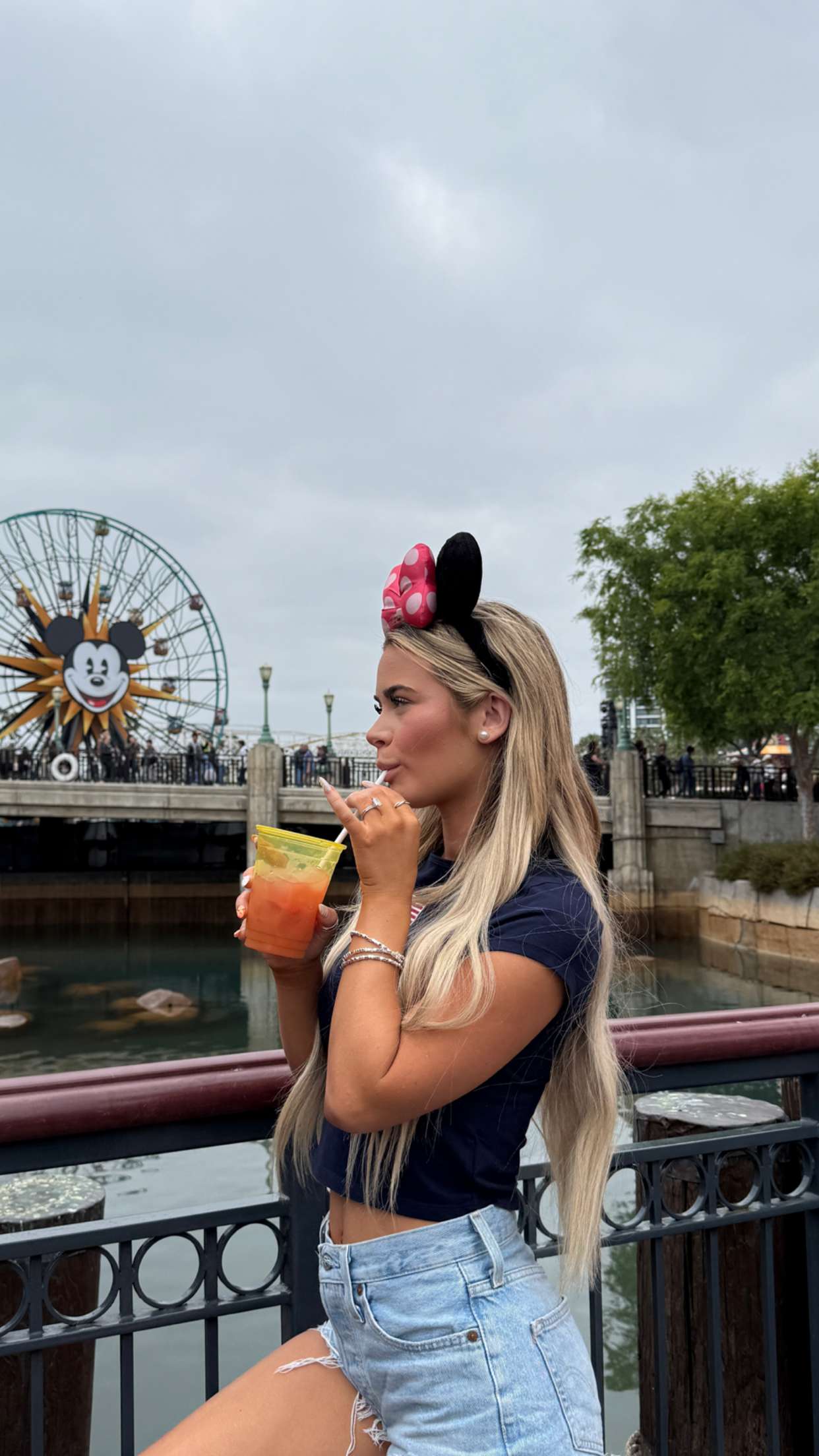 emilyelizabbeth snapchat image archive image