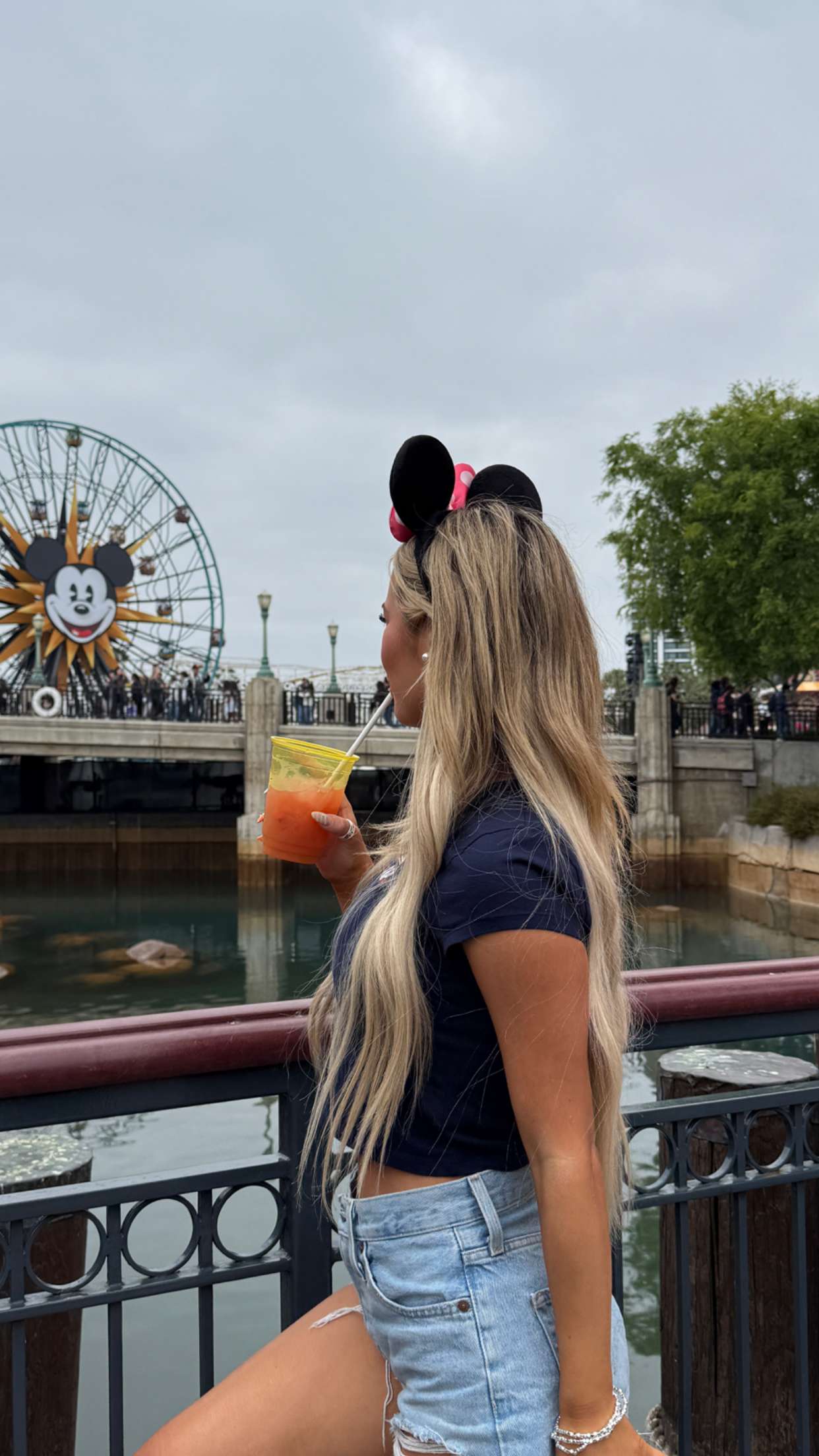 emilyelizabbeth snapchat image archive image