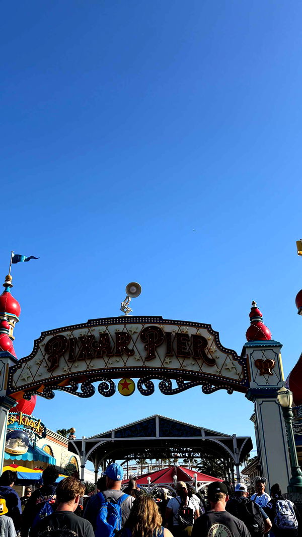 emilyelizabbeth image ~ Altpins