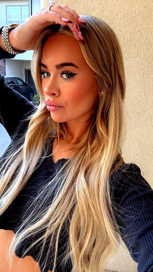 emilyelizabbeth image ~ Altpins