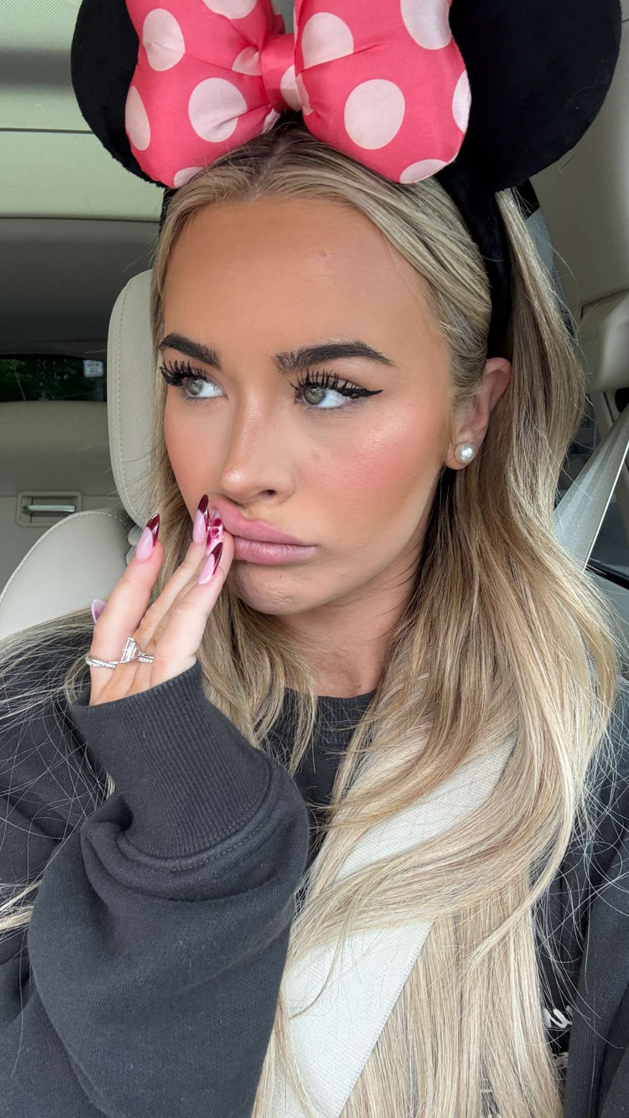 emilyelizabbeth snapchat image archive image