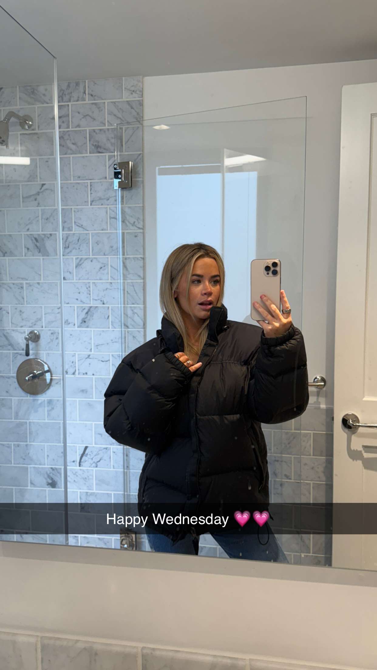 emilyelizabbeth snapchat image archive image