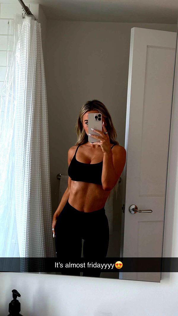 emilyelizabbeth image ~ Altpins