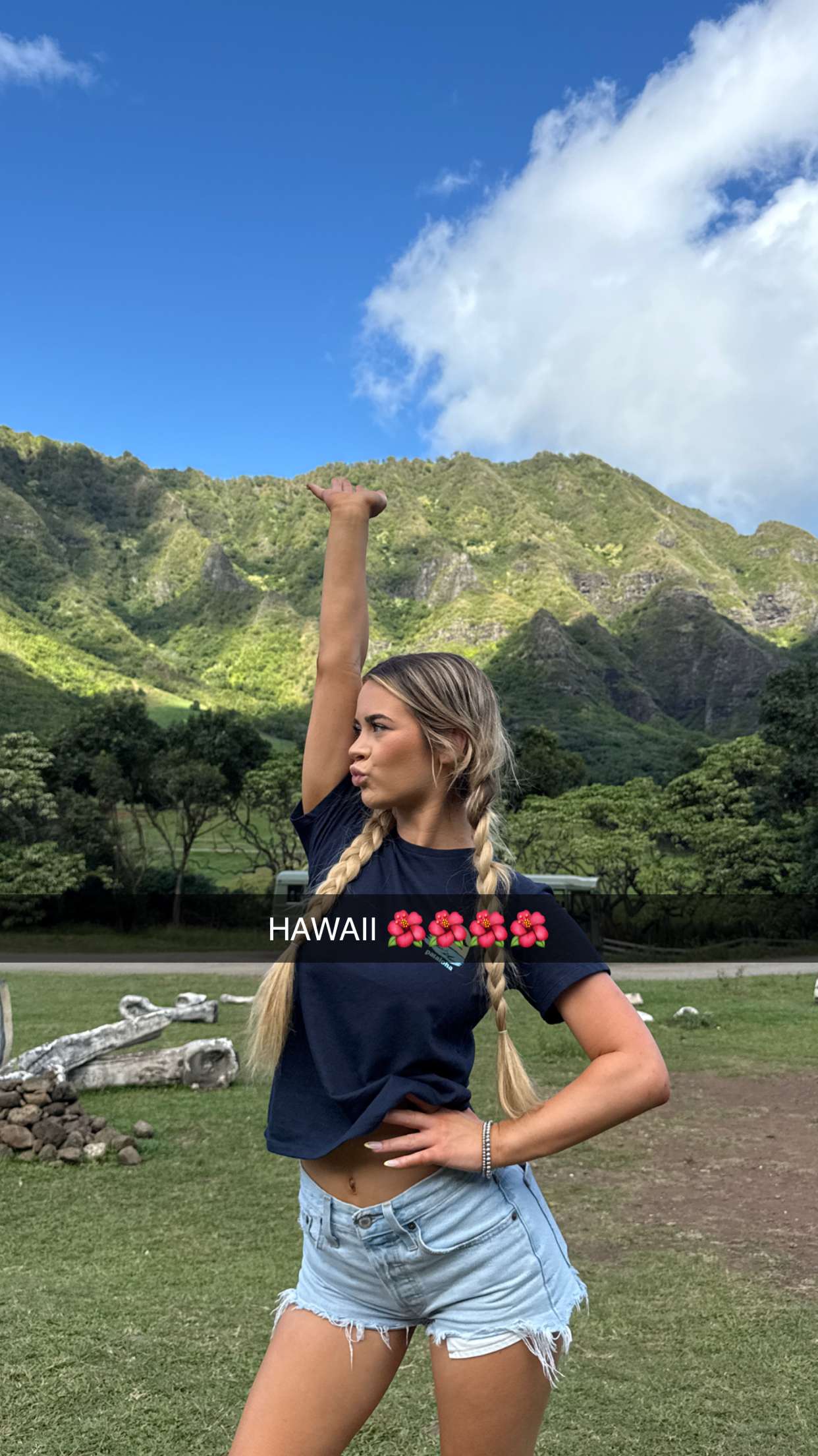 emilyelizabbeth snapchat image archive image