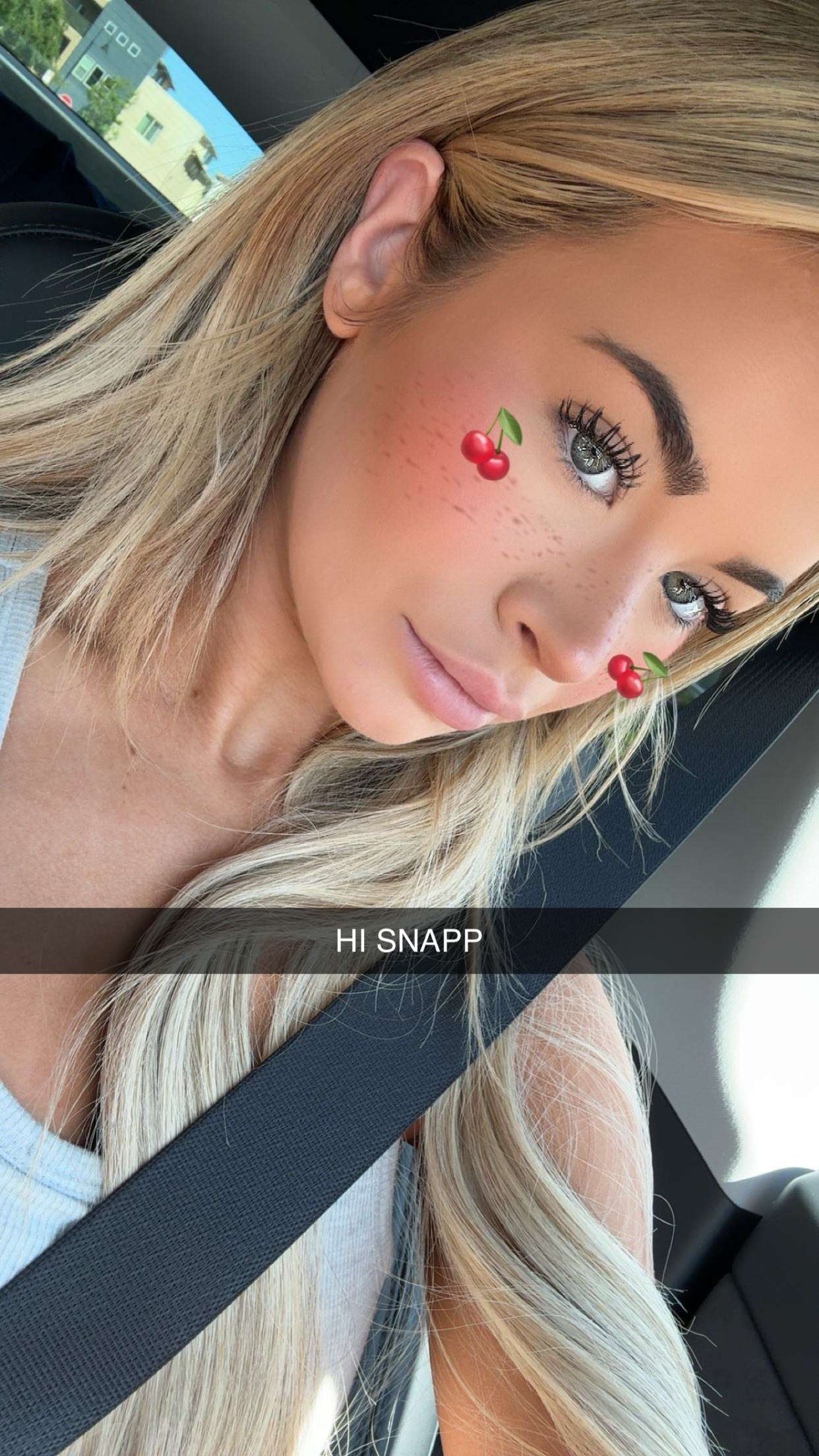 emilyelizabbeth snapchat image archive image