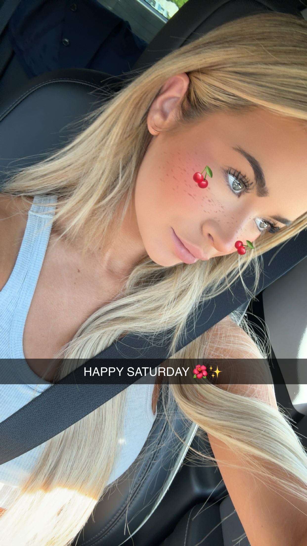 emilyelizabbeth snapchat image archive image