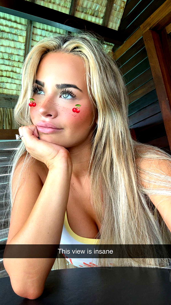 emilyelizabbeth image ~ Altpins