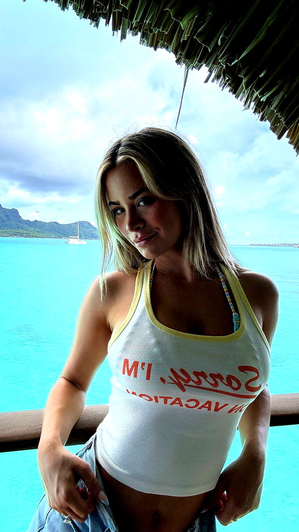 emilyelizabbeth image ~ Altpins