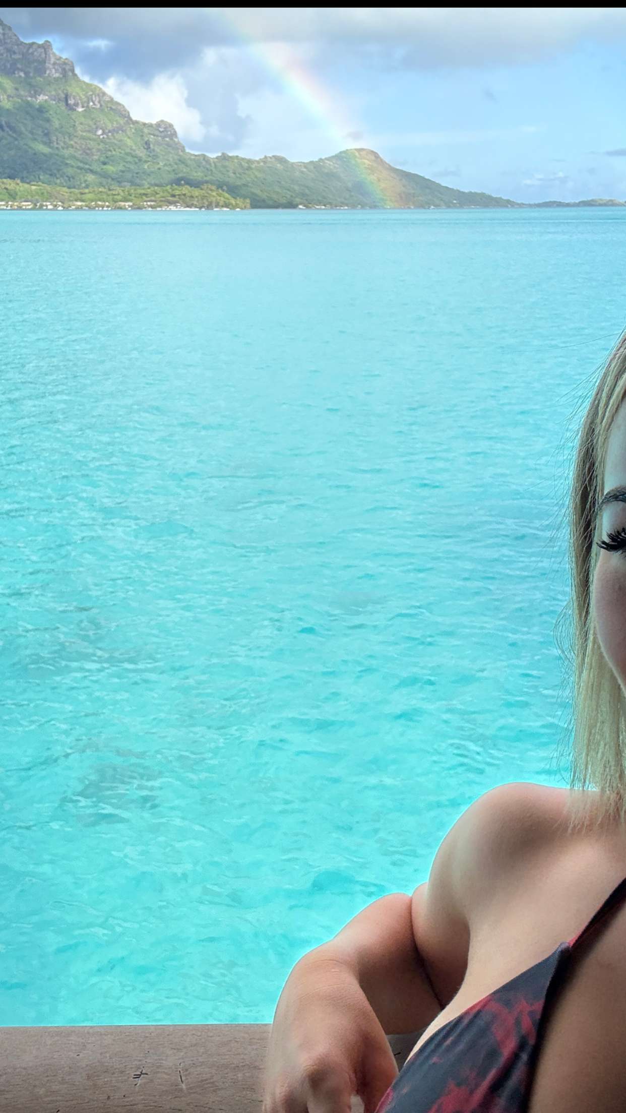 emilyelizabbeth snapchat image archive image