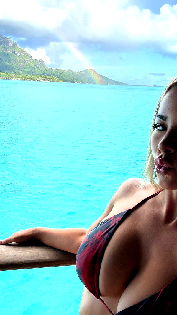 emilyelizabbeth image ~ Altpins