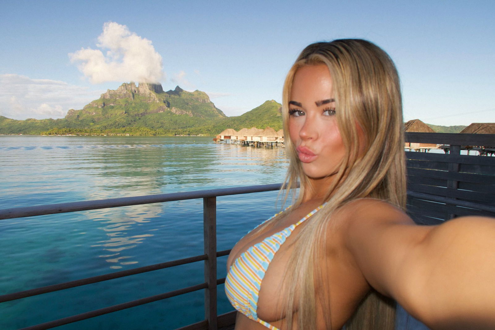 emilyelizabbeth snapchat image archive image