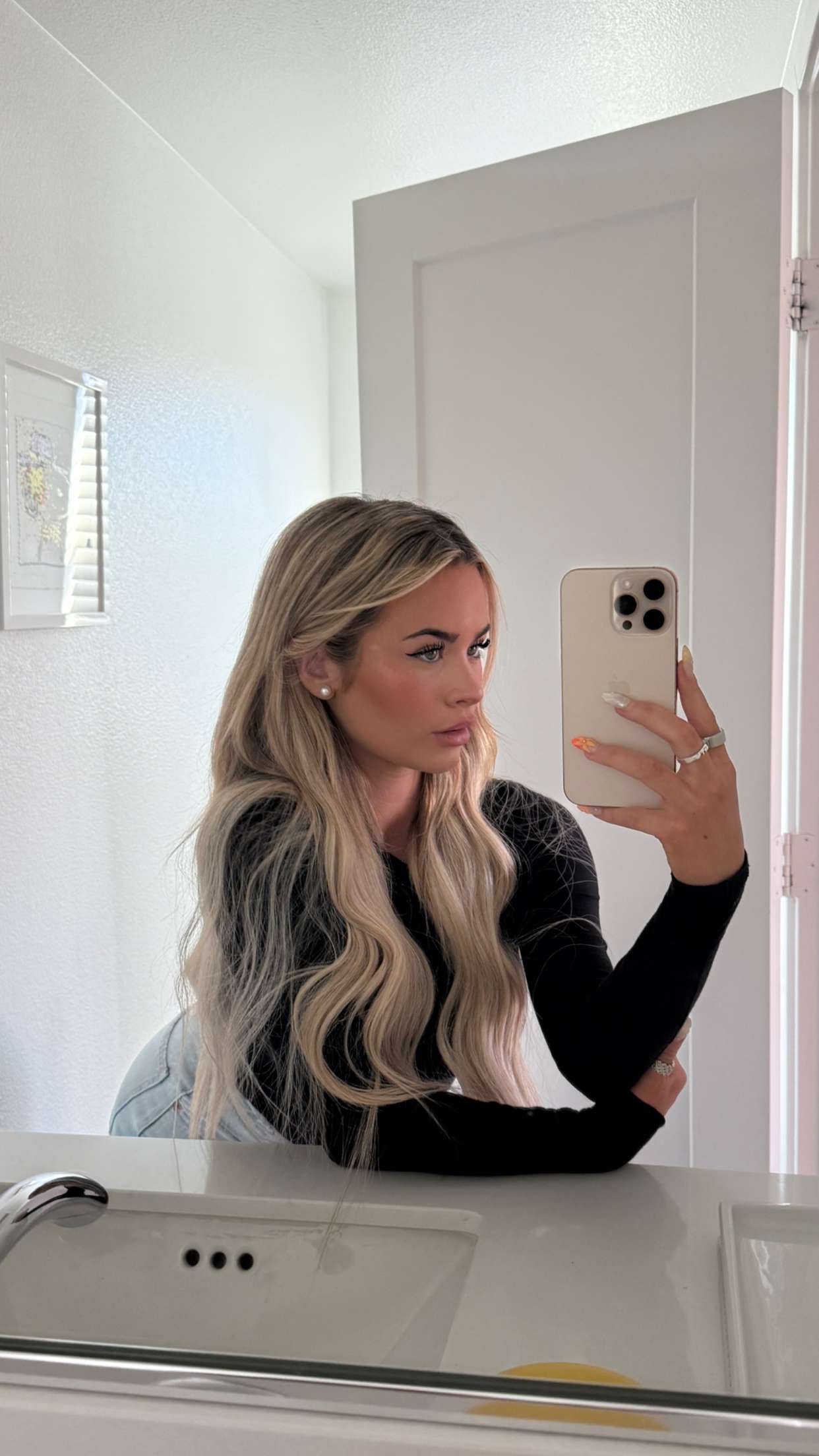 emilyelizabbeth snapchat image archive image