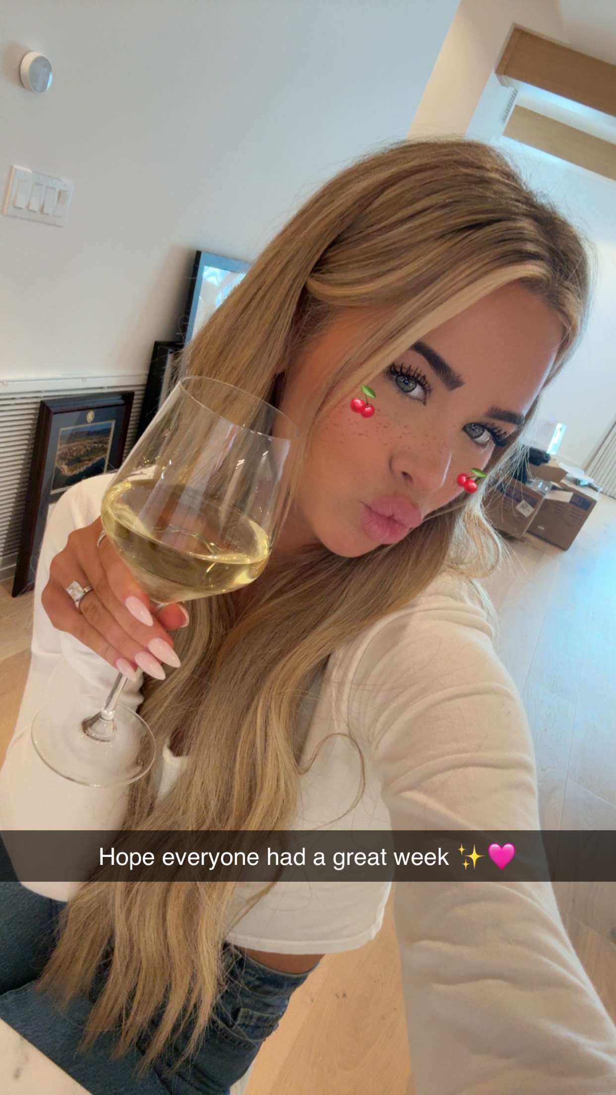 emilyelizabbeth snapchat image archive image