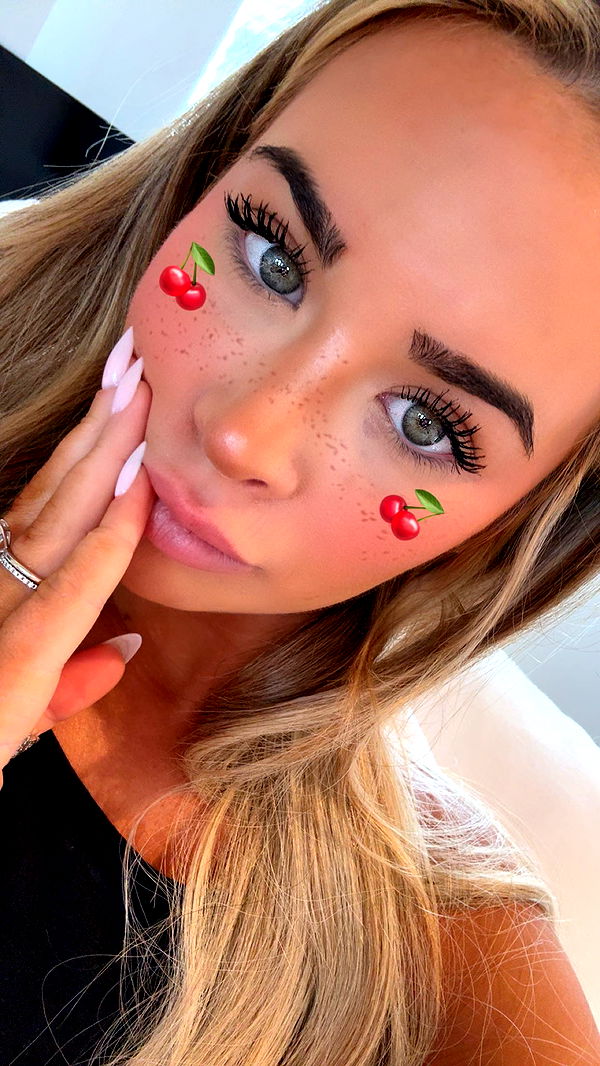 emilyelizabbeth image ~ Altpins