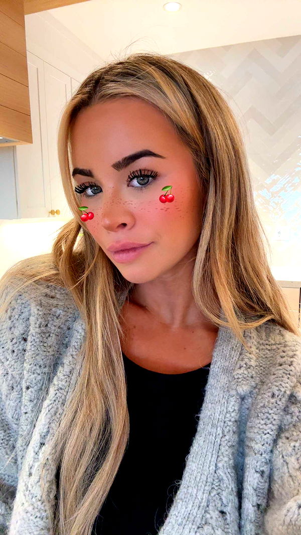 emilyelizabbeth image ~ Altpins