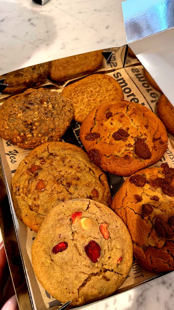 emilyelizabbeth image ~ Altpins