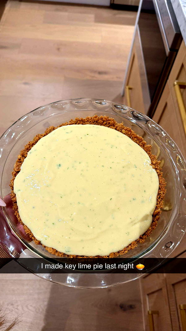 emilyelizabbeth image ~ Altpins